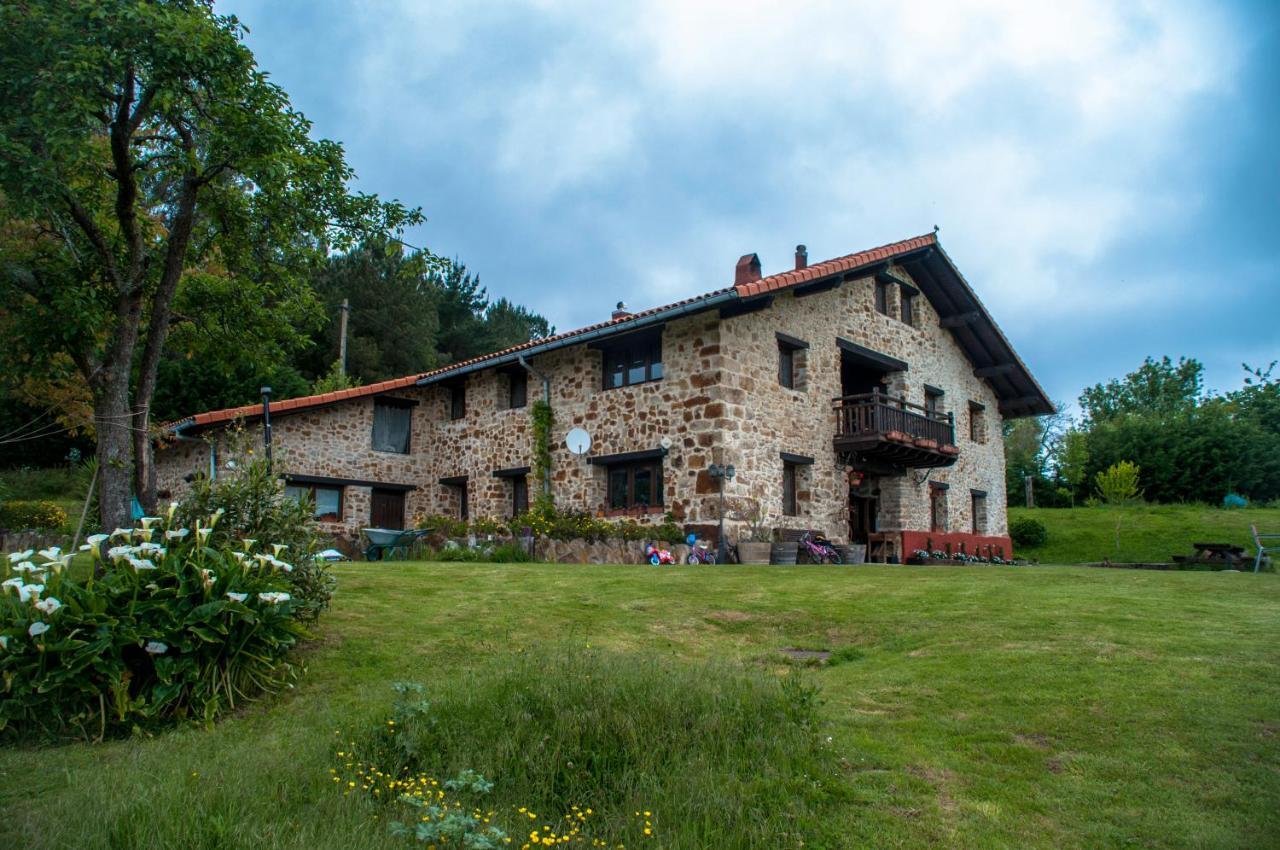 Apartamentos Rurales Larrago Busturia Zewnętrze zdjęcie